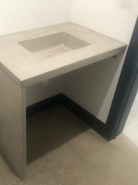 https://acsconcrete.com/wp-content/uploads/2024/06/freestanding-sink-karla-scaled.jpg