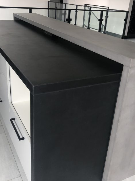 https://acsconcrete.com/wp-content/uploads/2024/06/karla-upstairs-bar-with-upper-scaled.jpg